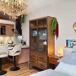Tiny House Am Kaiserstuhl 이흐링겐